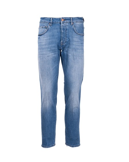 Shop DON THE FULLER  Jeans: Don The Fuller "Yaren" jeans in stretch cotton.
Button closure.
Five pocket model.
Tapered fit.
Composition: 98% cotton, 2% elastane.
Made in Italy.. YAREN DTF M2S4011A-D